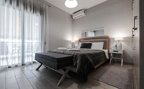Volos Comfort Stay With Free Parking